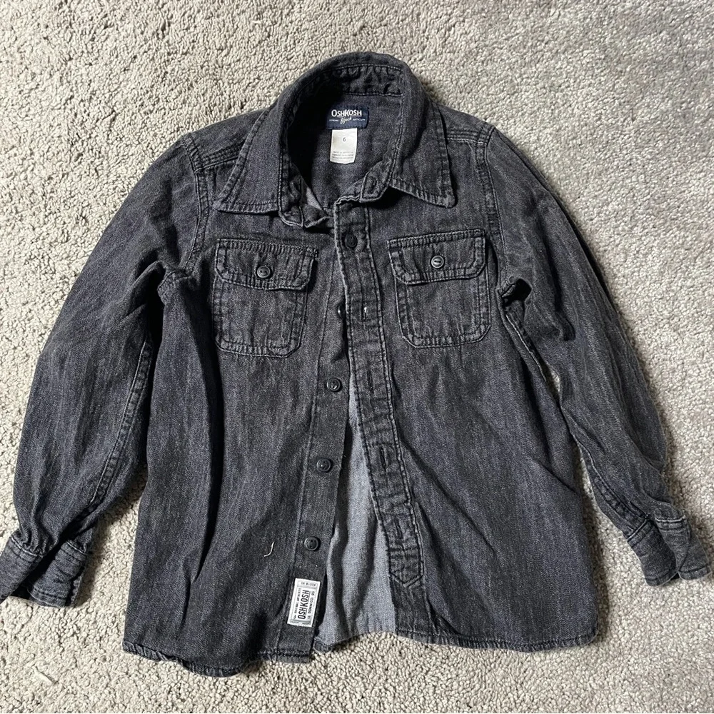 Oshkosh B’Gosh black‎ denim button down shirt kids size 6